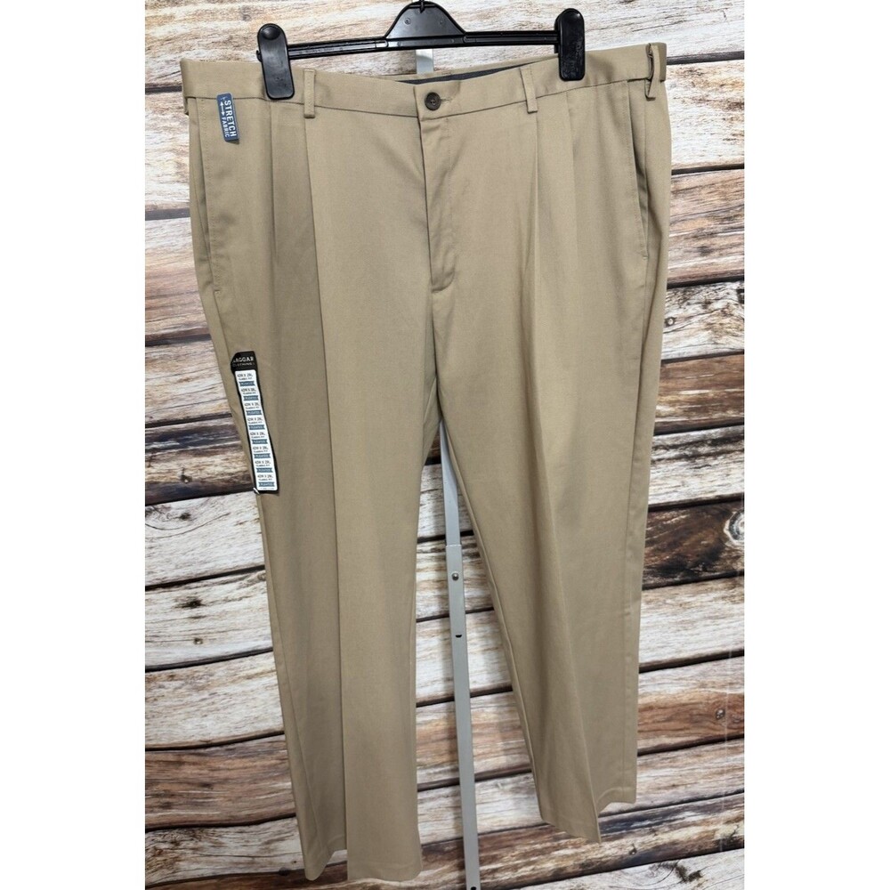 Haggar Khaki Mens’s 42x29 Dress Pants Pleated Classic New with Tags